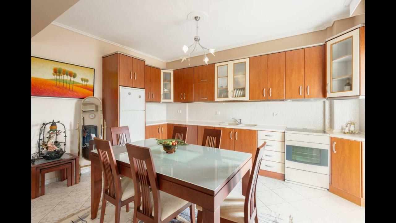 Third Floor Lux Apartment With Nice View Thessalonique Extérieur photo