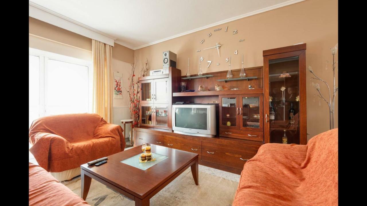 Third Floor Lux Apartment With Nice View Thessalonique Extérieur photo